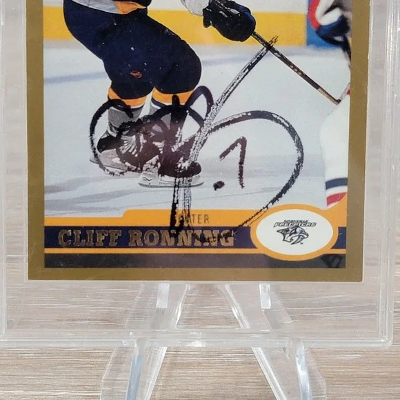 Cliff Ronning 1998 99 Nashville Predators O Pee Chee Autographed Hockey Card - Picture 3 of 6